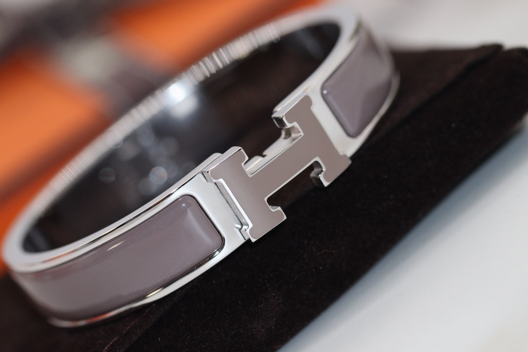 ¡®AuraJewelry¡¯H BRACELET 12MM BROWN