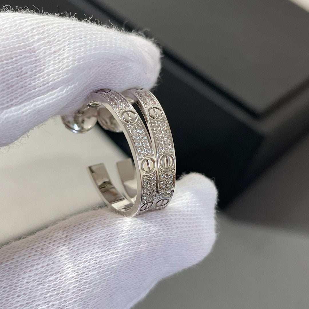 ¡®AuraJewelry¡¯LOVE DIAMOND SILVER HOOP EARRINGS