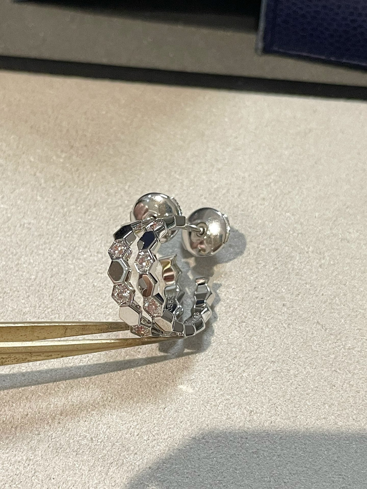¡®AuraJewelry¡¯BEE LOVE Earrings Silver