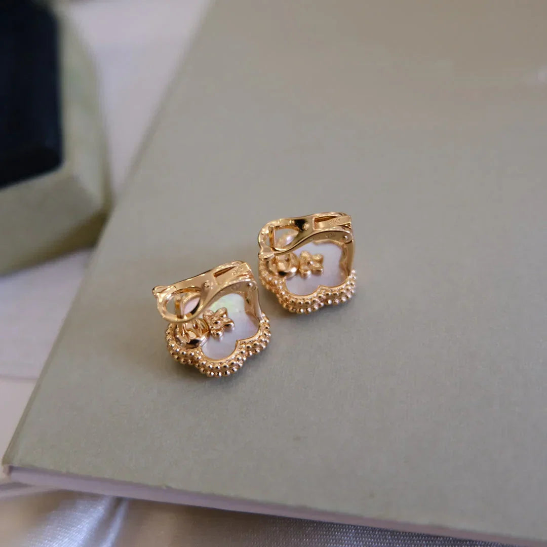 [AuraJewelry]LUCKY WHITE MOP EARRINGS
