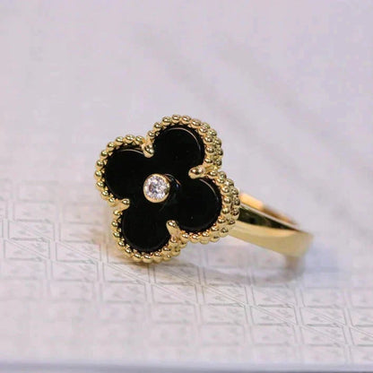 ¡®AuraJewelry¡¯CLOVER ONYX RING GOLD DIAMOND