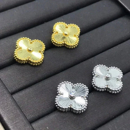 ¡®AuraJewelry¡¯CLOVER MINI 9.5MM LASER EARRINGS