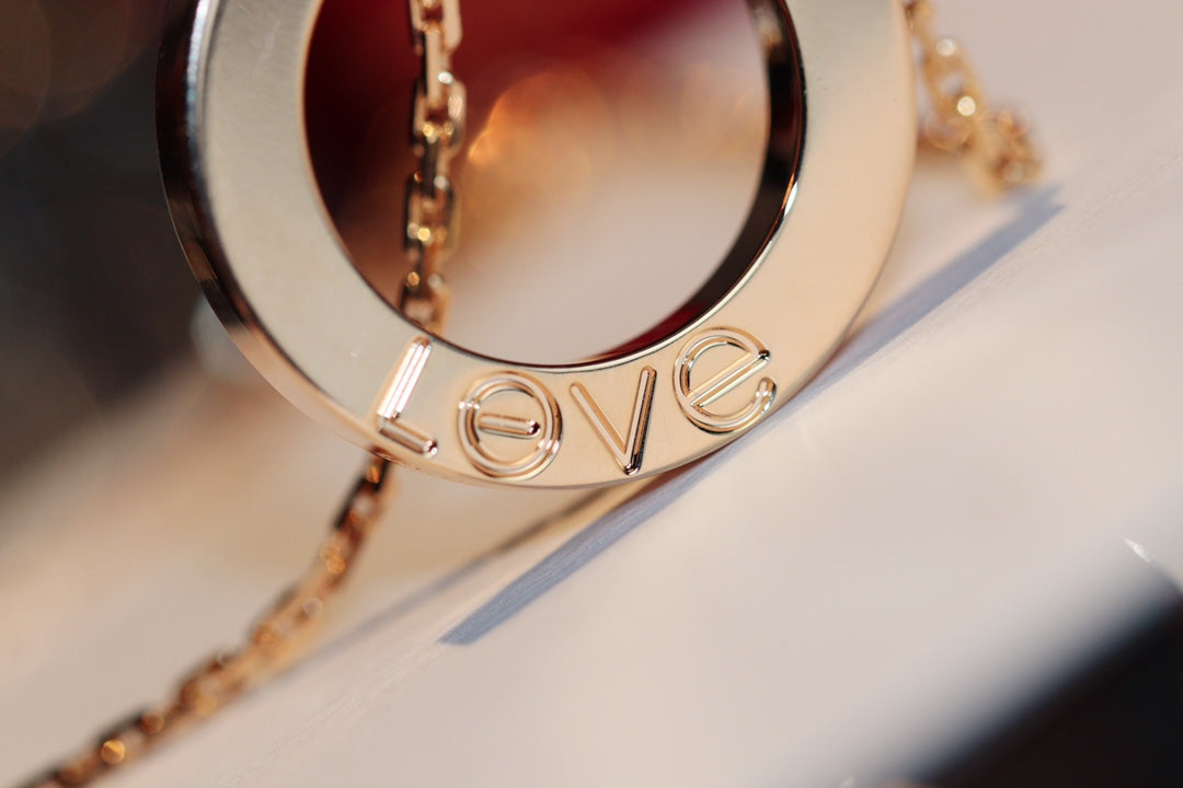 ¡®AuraJewelry¡¯LOVE NECKLACE 16MM 6 DIAMONDS PINK GOLD