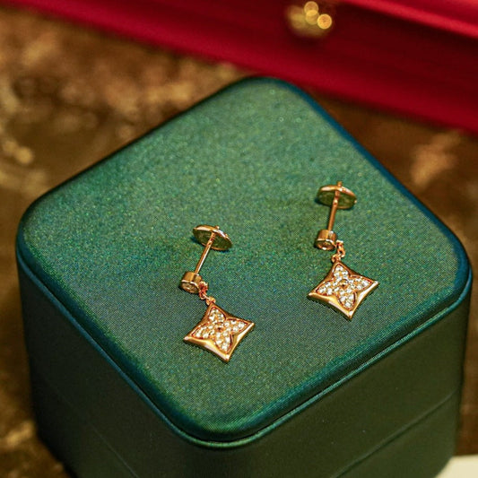 ¡®AuraJewelry¡¯STAR DIAMONDS EARRINGS GOLD