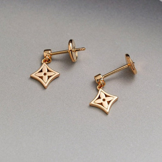 ¡®AuraJewelry¡¯STAR EARRINGS GOLD