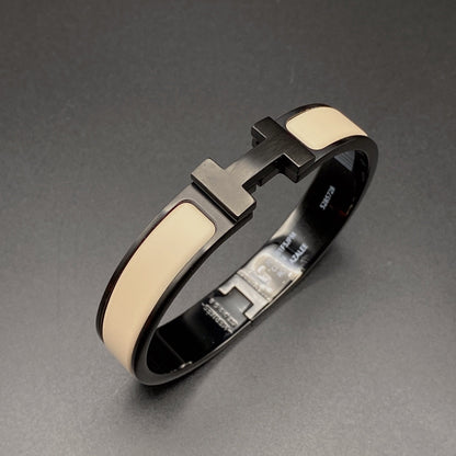 ¡®AuraJewelry¡¯H BRACELET 12MM BLACK BEIGE CERAMIC