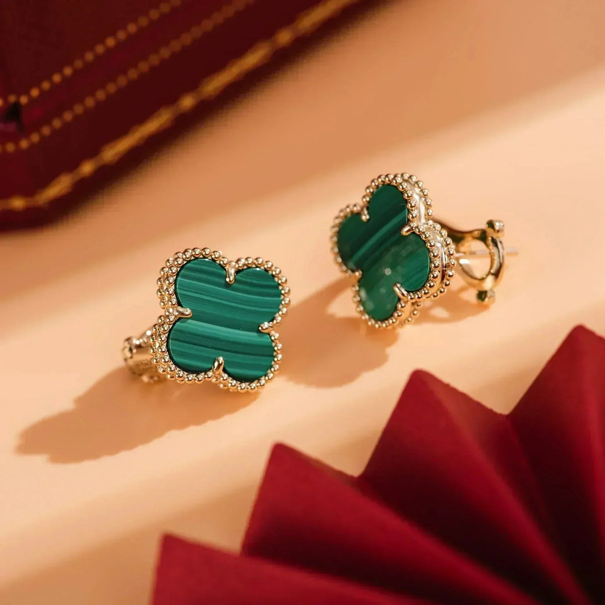 ¡®AuraJewelry¡¯CLOVER MEDIUM 1 MOTIFS MALACHITE  EARRINGS