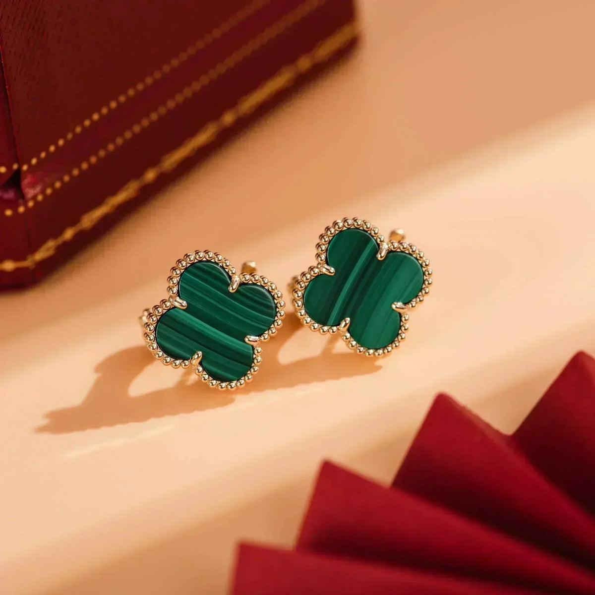 ¡®AuraJewelry¡¯CLOVER MEDIUM 1 MOTIFS MALACHITE  EARRINGS