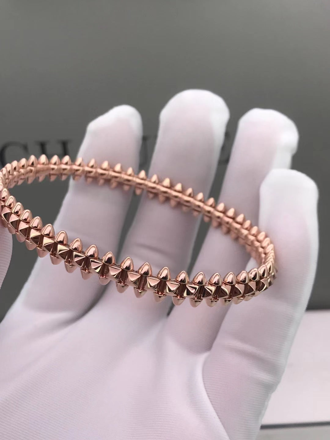 ¡®AuraJewelry¡¯CLASH PINK GOLD BRACELET