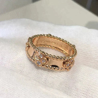 ¡®AuraJewelry¡¯PERLEE DIAMOND RING