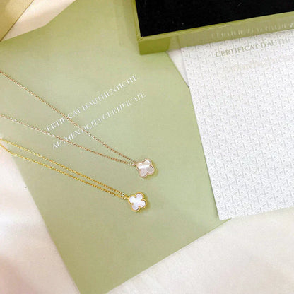 ¡®AuraJewelry¡¯CLOVER MINI 9.5MM WHITE MOTHER-OF-PEARL NECKLACE