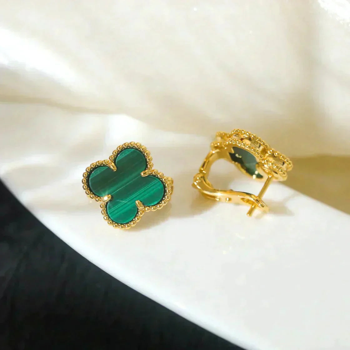 ¡®AuraJewelry¡¯CLOVER MEDIUM 1 MOTIFS MALACHITE  EARRINGS