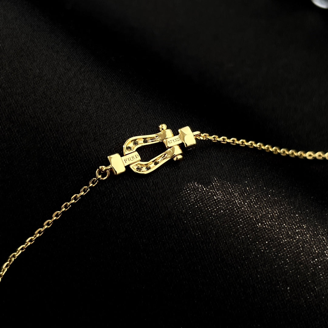 ¡®AuraJewelry¡¯FORCE 10 FULL DIAMOND BUCKLE CHAIN LINK MINI MODEL