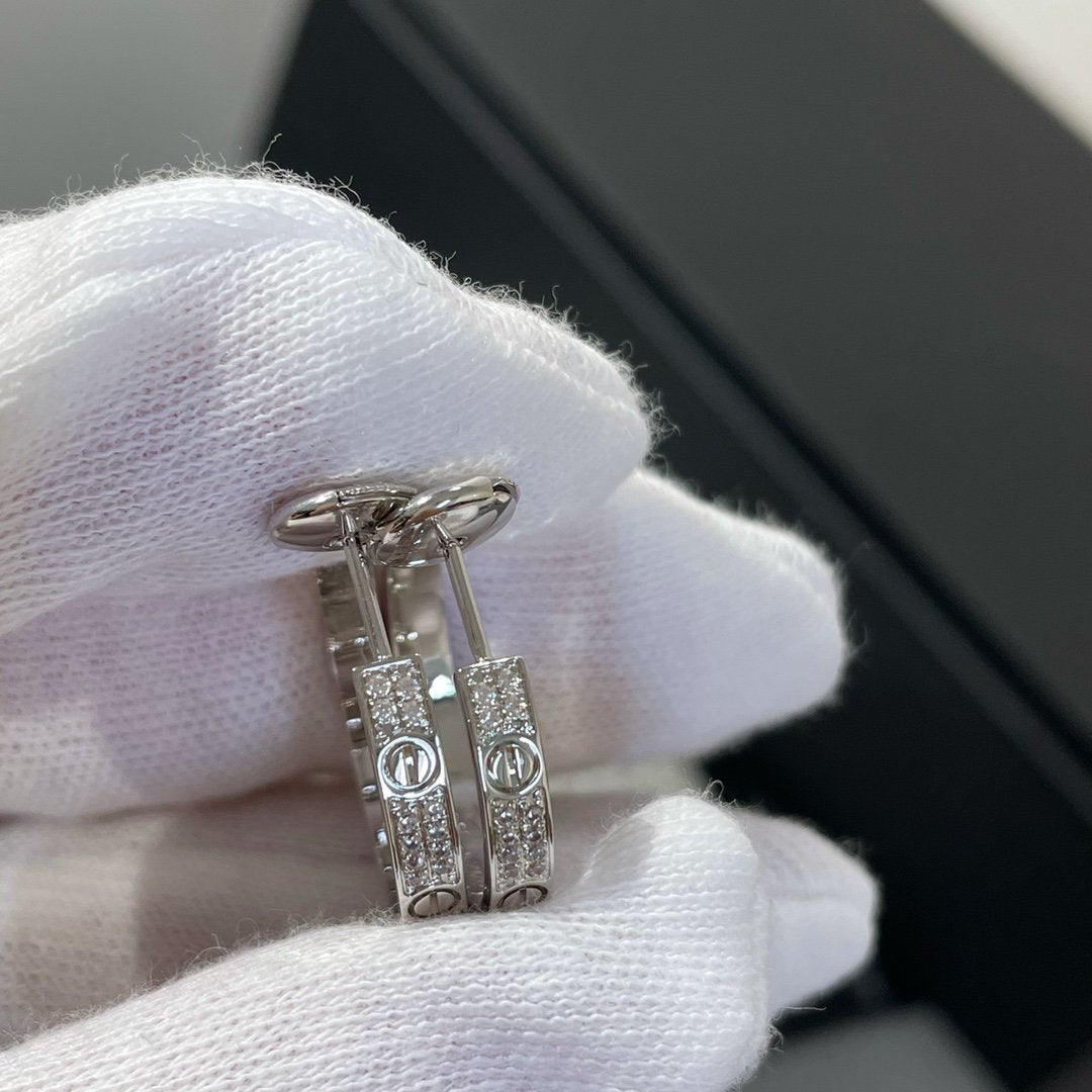 ¡®AuraJewelry¡¯LOVE DIAMOND SILVER HOOP EARRINGS