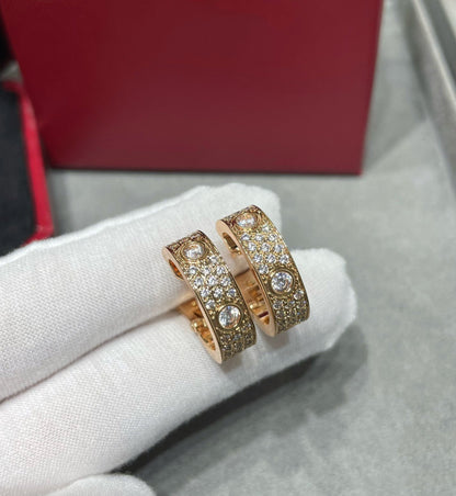 ¡®AuraJewelry¡¯LOVE 5.5MM DIAMOND PAVED EARRINGS