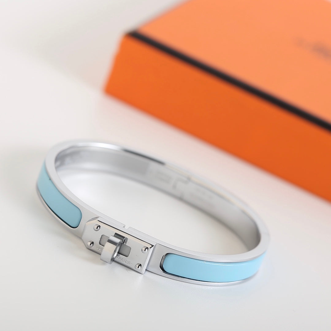 ¡®AuraJewelry¡¯HM KELLY CLOUD BLUE BRACELET