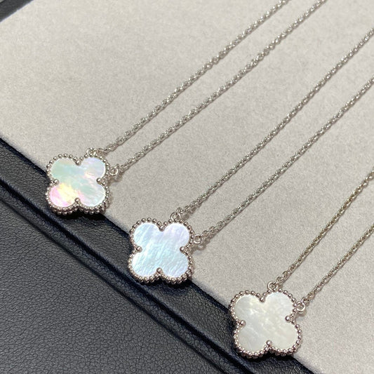 ¡®AuraJewelry¡¯CLOVER MEDIUM SILVER WHITE MOP NECKLACE