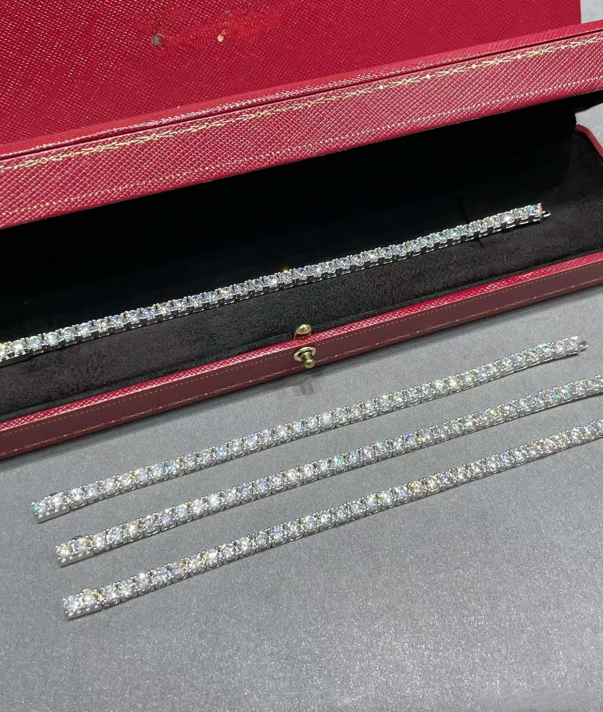 [¡®AuraJewelry¡¯]TENNIS BRACELET WITH FULL DIAMOND SETTING