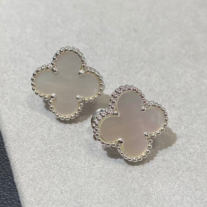 [AuraJewelry] CLOVER LARGE (20mm) 1 MOTIFS WHITE MOP STUD EARRINGS