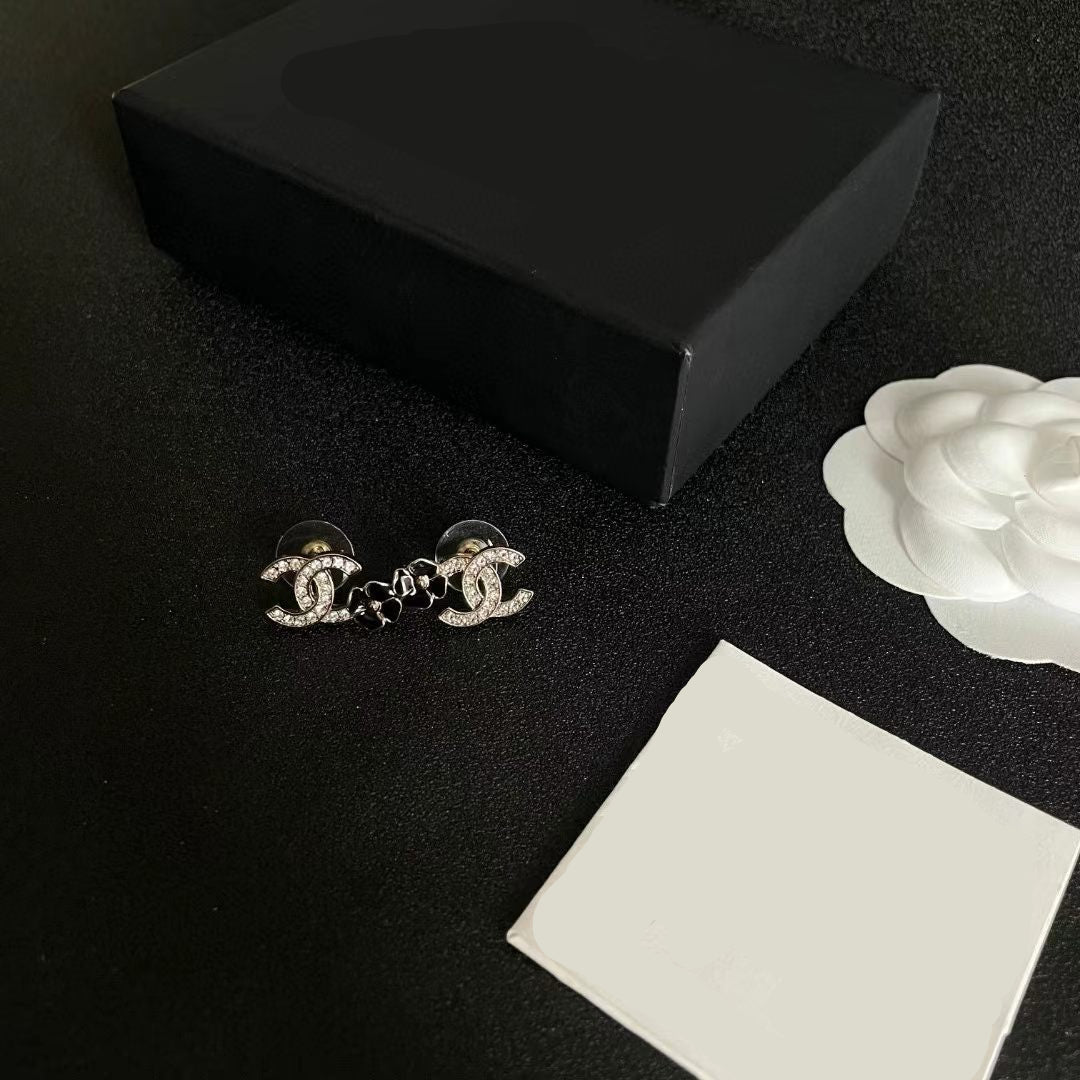 [AuraJewelry]Mini Camellia Stud Earrings