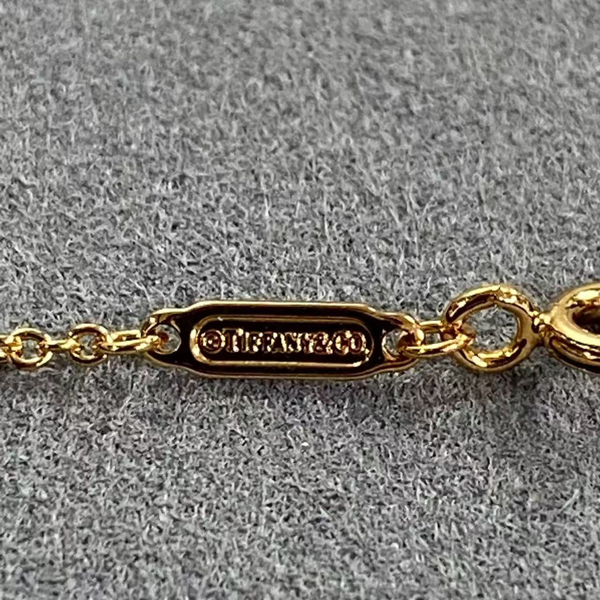 [AuraJewelry]T House Diamond-Studded Knot Necklace