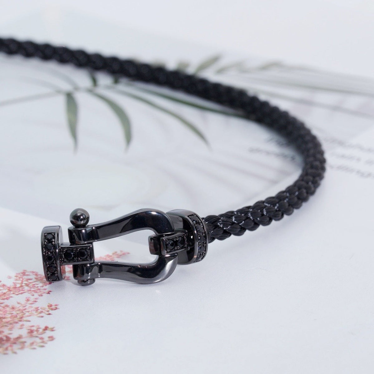 ¡®AuraJewelry¡¯FORCE LARGE SERIES HORSESHOE BLACK SAMURAI BRACELET