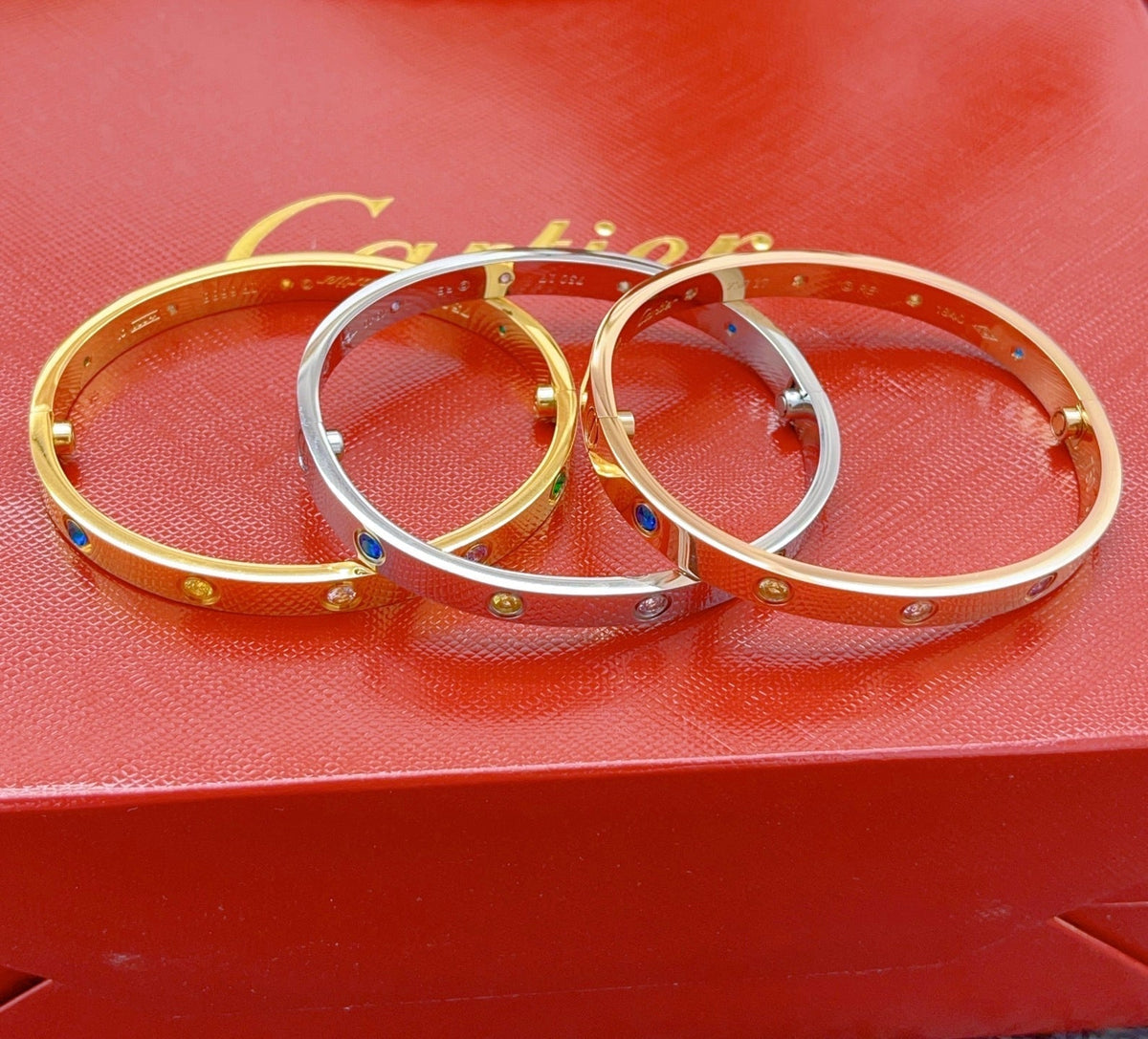[AuraJewelry]2026 RAINBOW LOVE BRACELET 6.1MM  10 DIAMONDS
