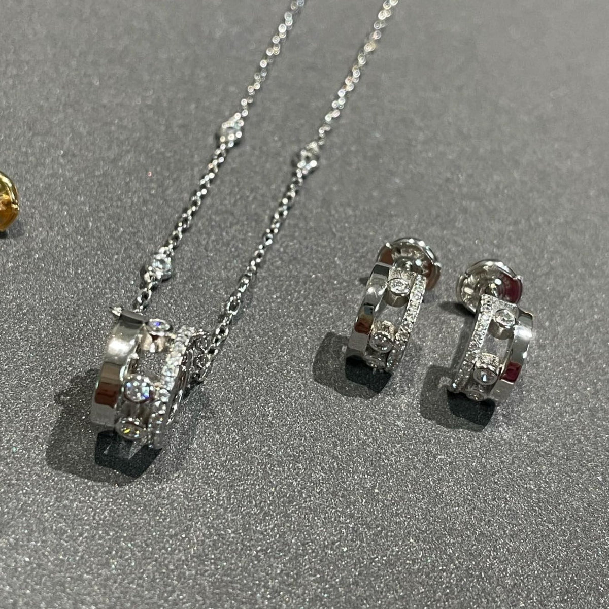 [AuraJewelry]CHAIN MOVE ROMANE PEDAND NECKLACE