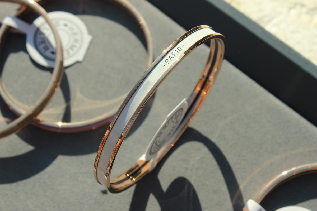 ¡®AuraJewelry¡¯HM UNI BANGLE BAG