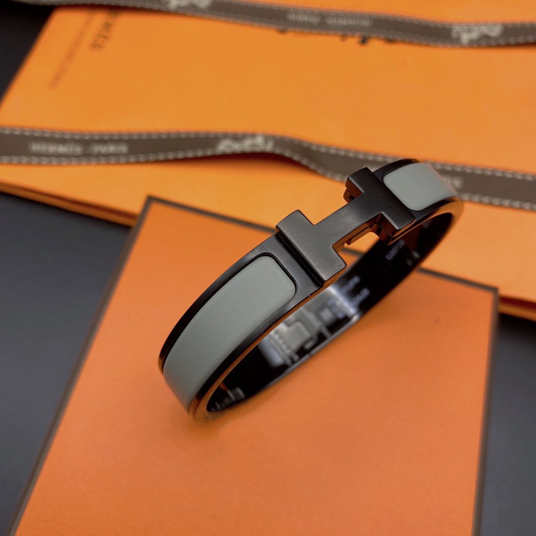 ¡®AuraJewelry¡¯CLIC HM SO BLACK GREY BRACELET