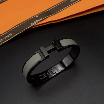 ¡®AuraJewelry¡¯CLIC HM SO BLACK GREY BRACELET
