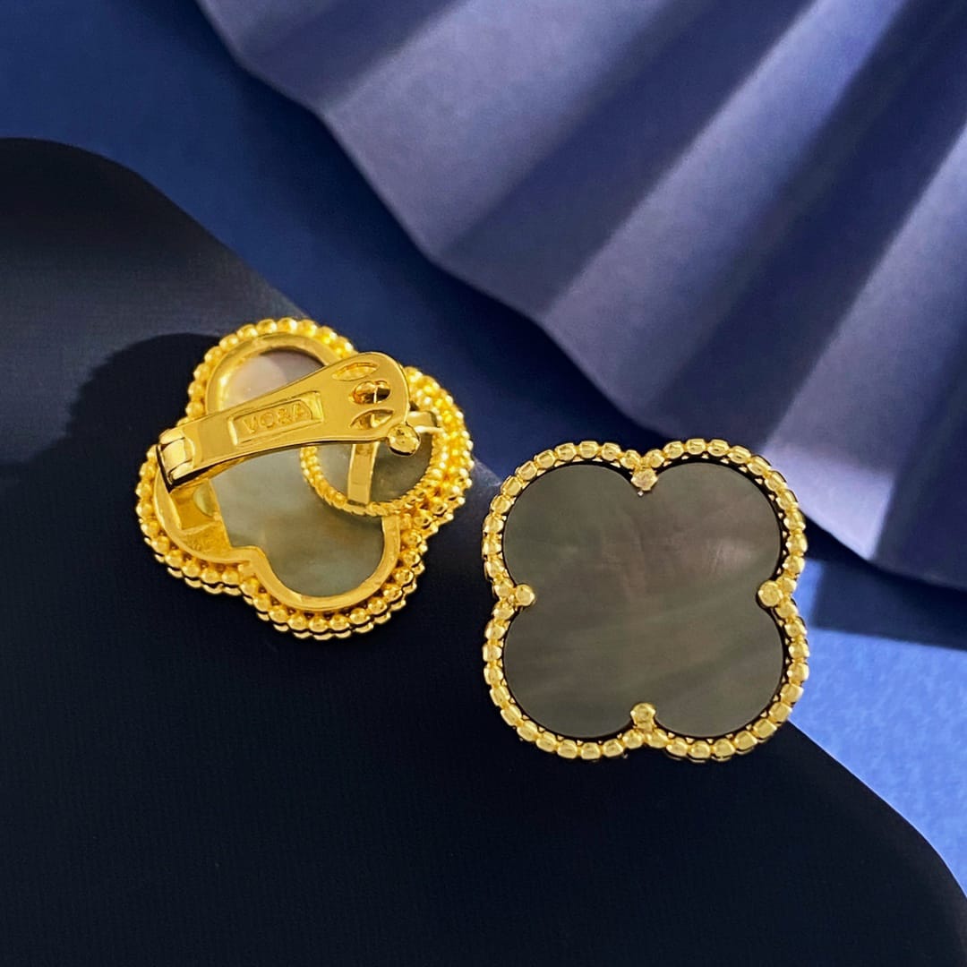 [¡®AuraJewelry¡¯]CLOVER  20MM GRAY MOP EARRINGS