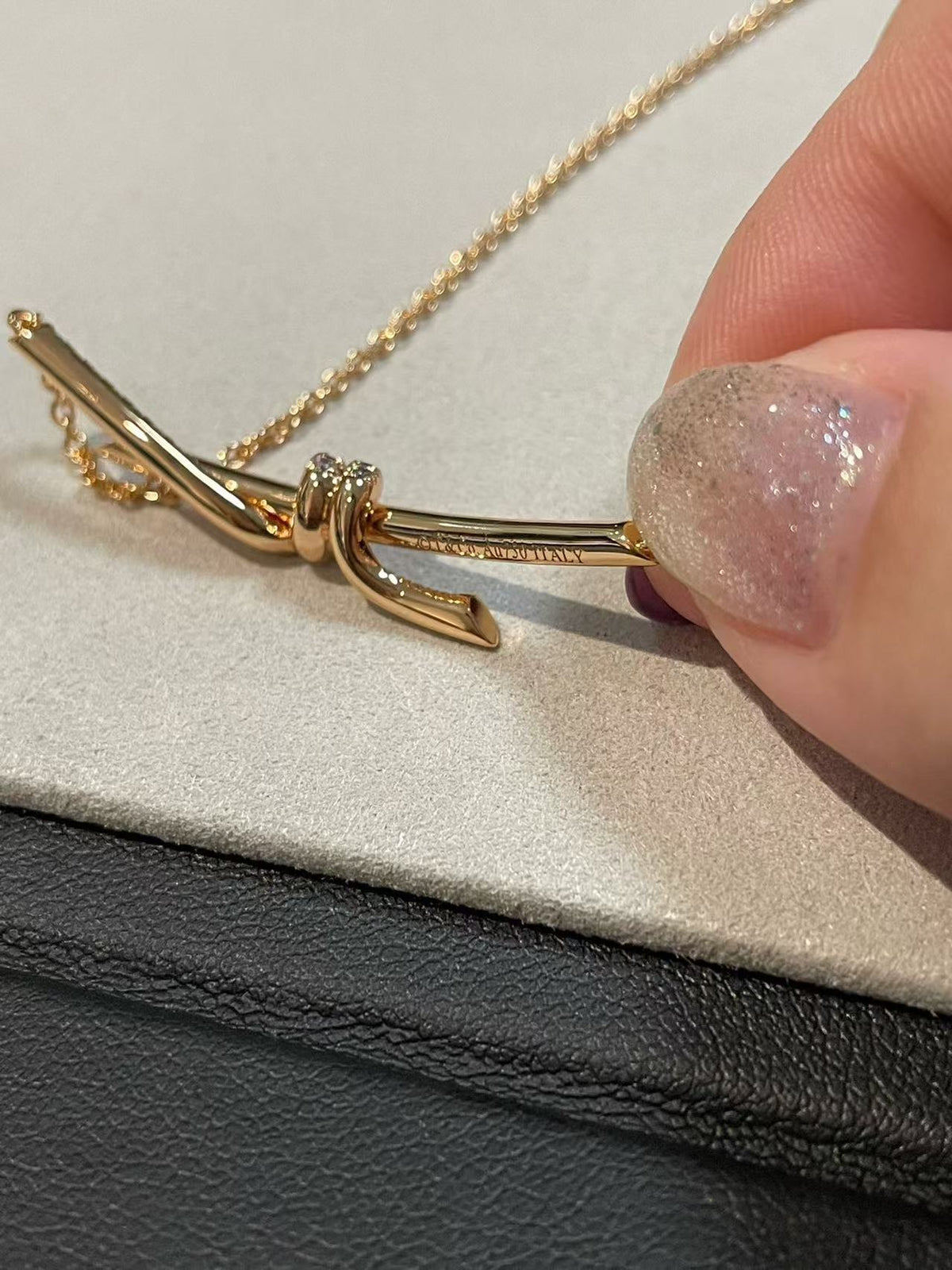 [AuraJewelry]T House Diamond-Studded Knot Necklace