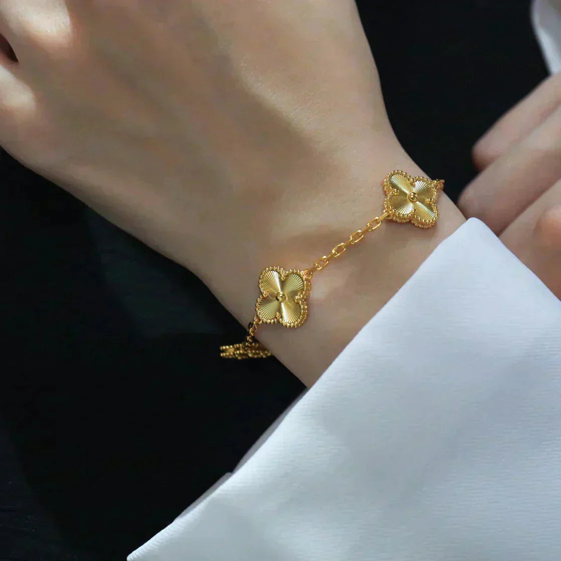 [AuraJewelry]New  CLOVER 5 MOTIF LASER BRACELET COLLECTION