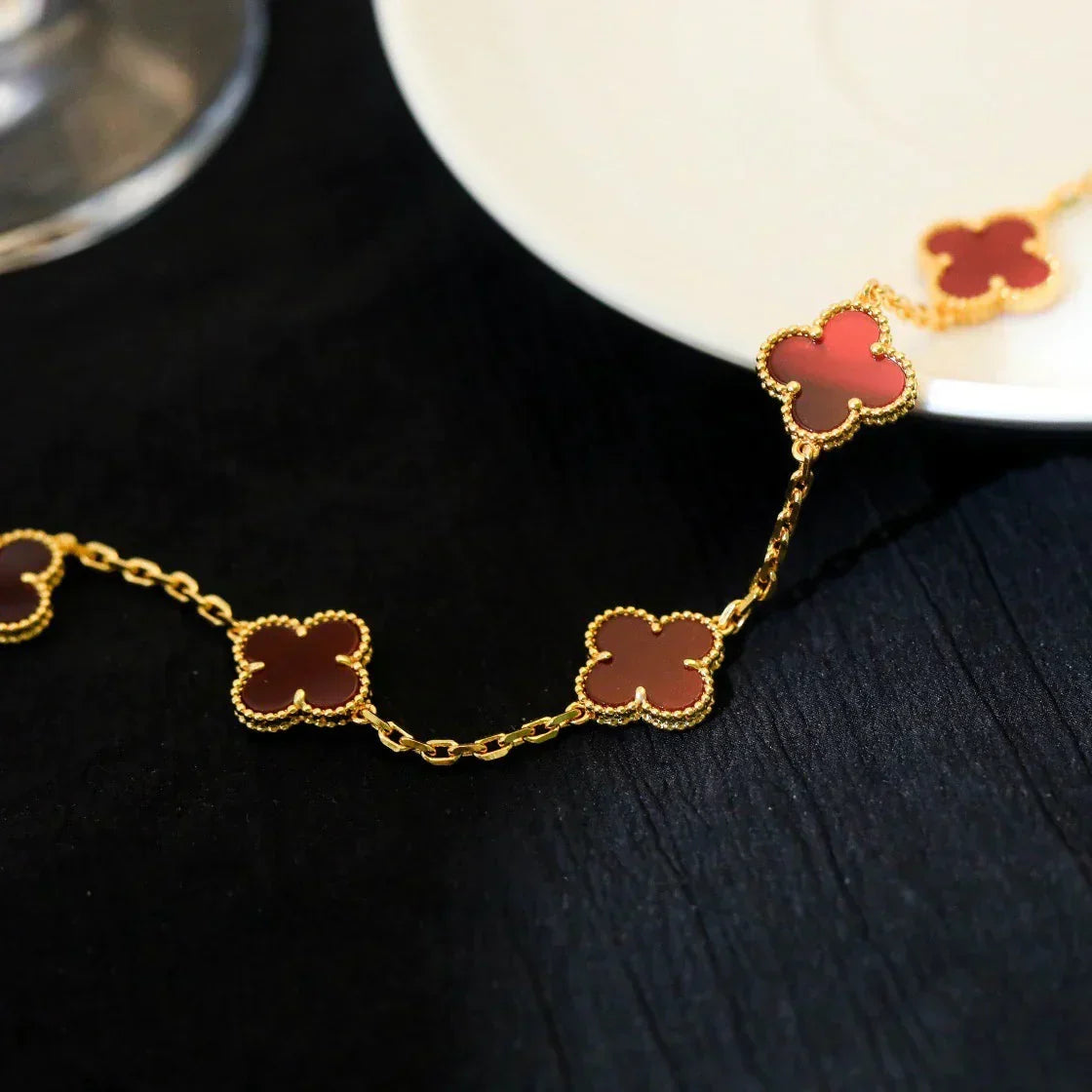 [AuraJewelry]New  CLOVER 5 MOTIF RED CORNELIAN BRACELET COLLECTION