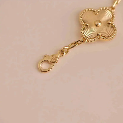[AuraJewelry]New  CLOVER 5 MOTIF LASER BRACELET COLLECTION