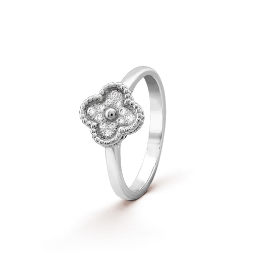 ¡®AuraJewelry¡¯CLOVER DIAMOND RING